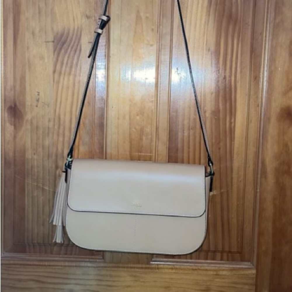 Women crossbody bag with adjustable strap